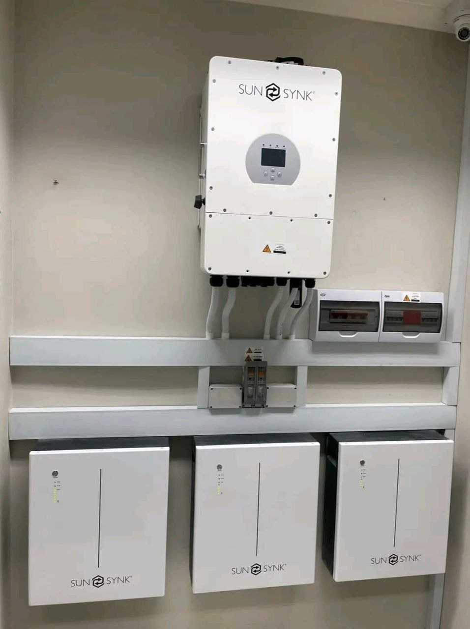 Professional electrician near me in Cape Town working on electrical panel